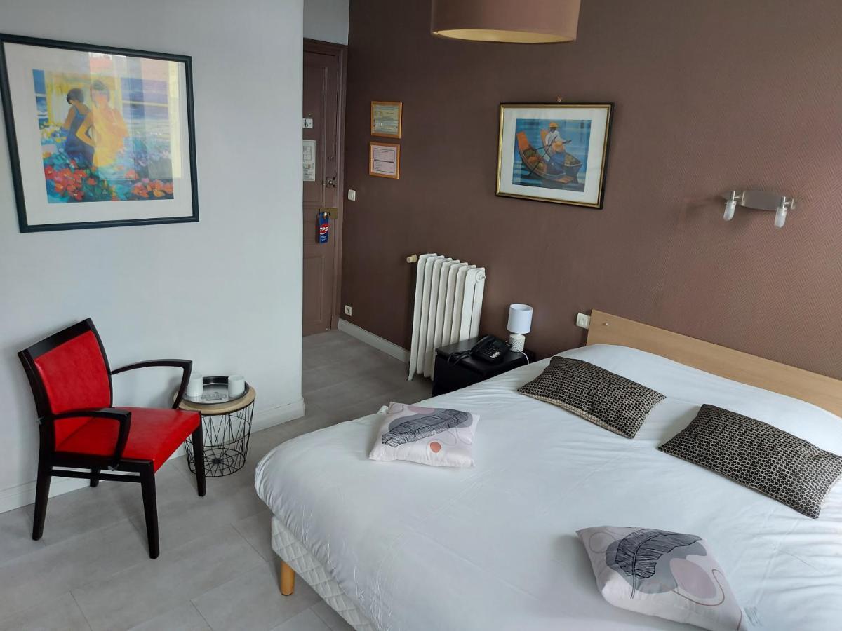De La Paix Hotel 3*